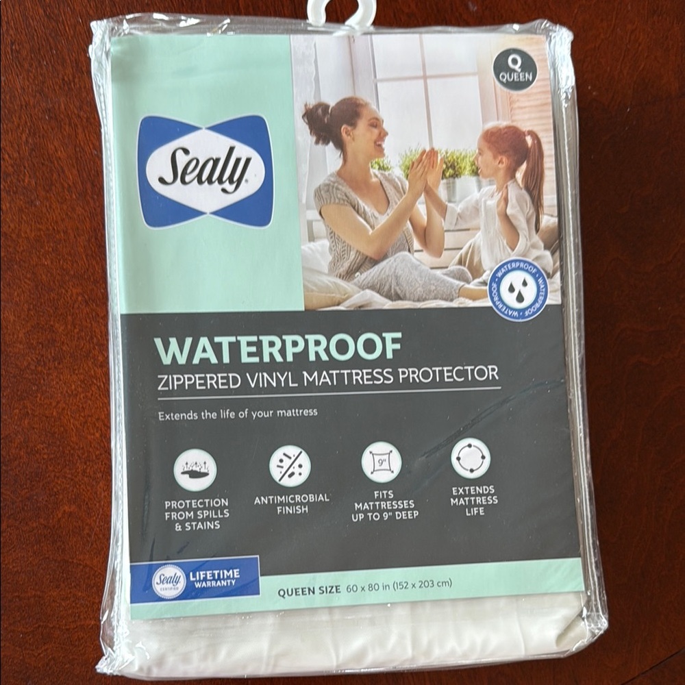 Sealy Queen sized Waterproof Mattress Protector - White